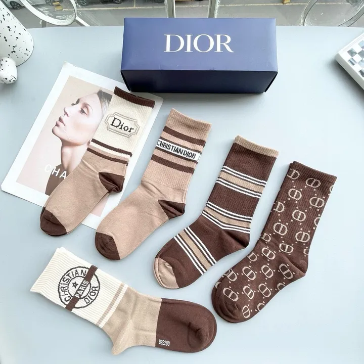 スーパーコピー ディオール 靴下