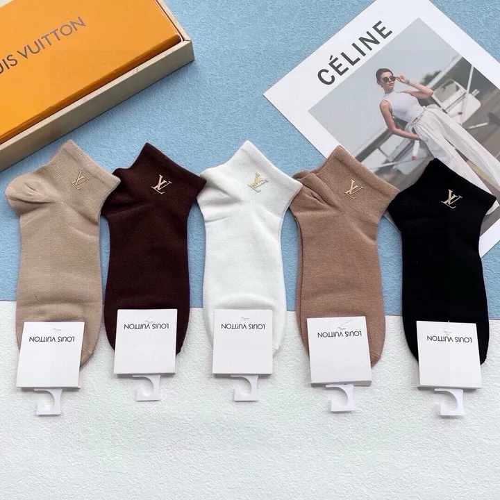 スーパーコピー ルイヴィトン 靴下