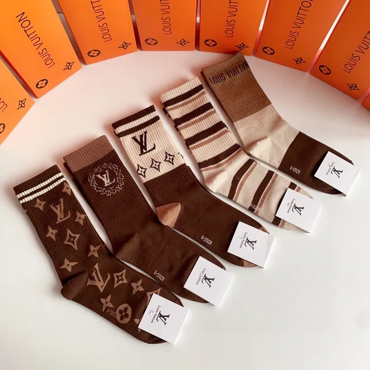 スーパーコピー ルイヴィトン 靴下