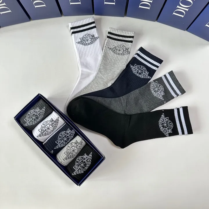 スーパーコピー ディオール 靴下