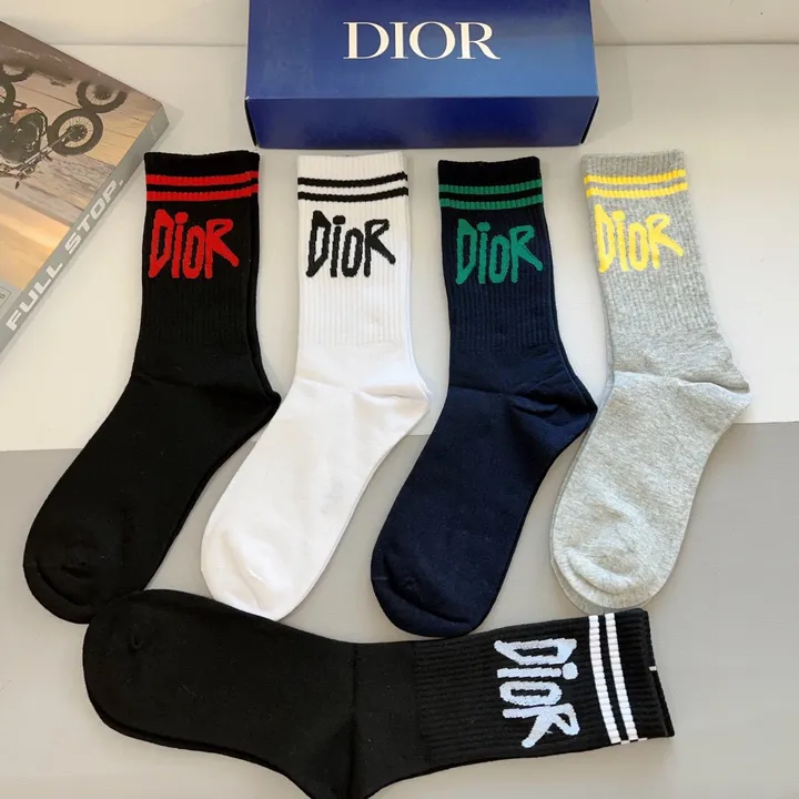 スーパーコピー ディオール 靴下