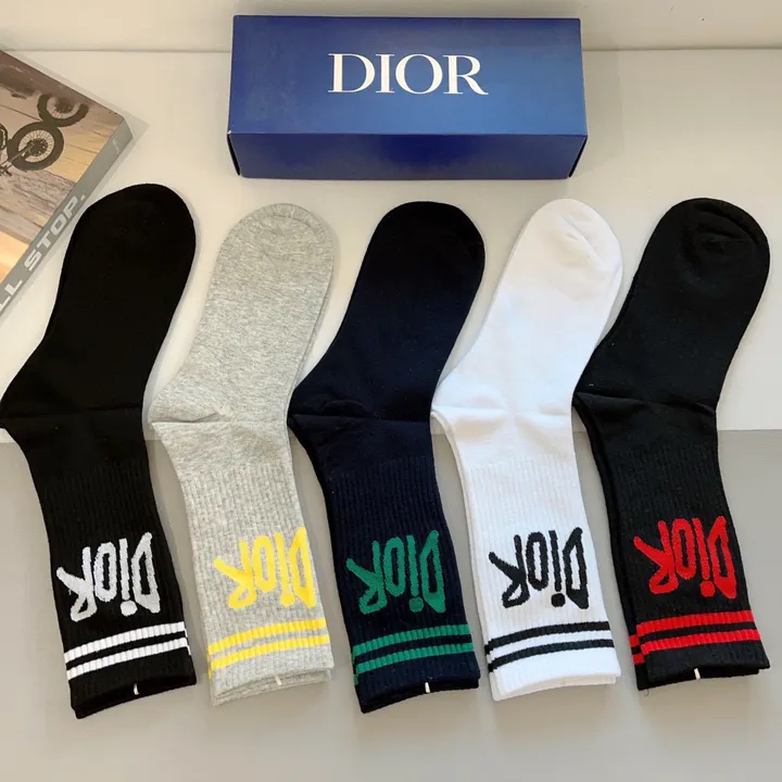 スーパーコピー ディオール 靴下