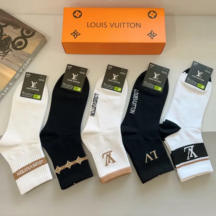 スーパーコピー ルイヴィトン 靴下