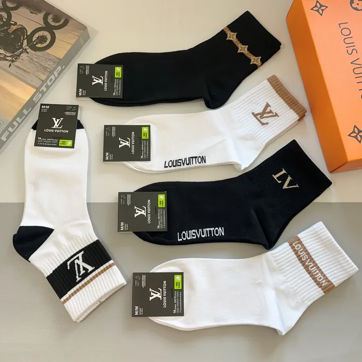 スーパーコピー ルイヴィトン 靴下