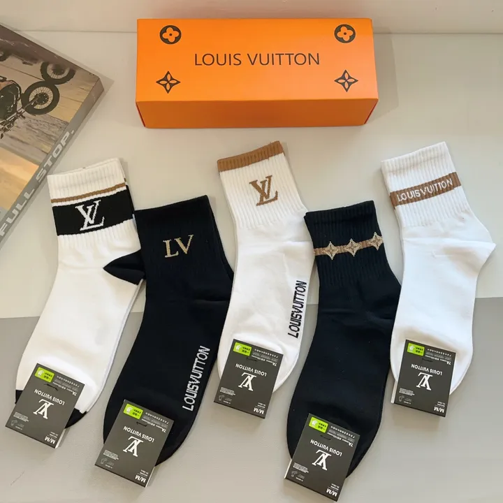 スーパーコピー ルイヴィトン 靴下