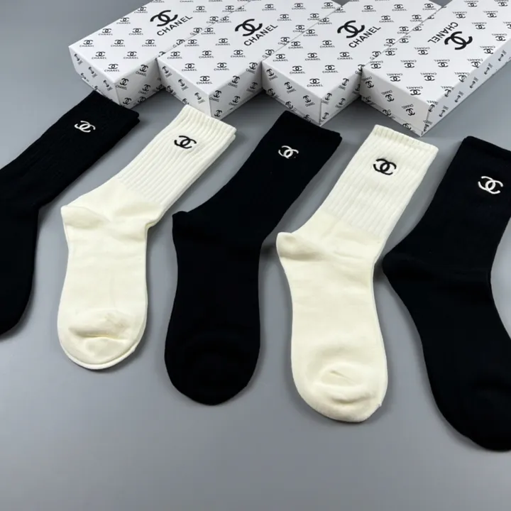 スーパーコピー シャネル 靴下