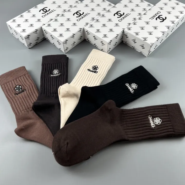 スーパーコピー シャネル 靴下