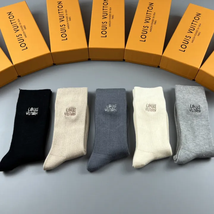 スーパーコピー ルイヴィトン 靴下
