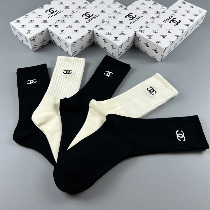 スーパーコピー シャネル 靴下
