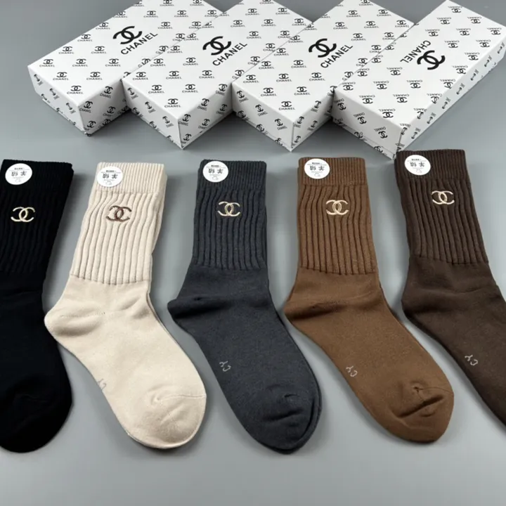 スーパーコピー シャネル 靴下