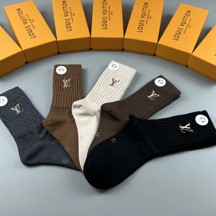 スーパーコピー ルイヴィトン 靴下