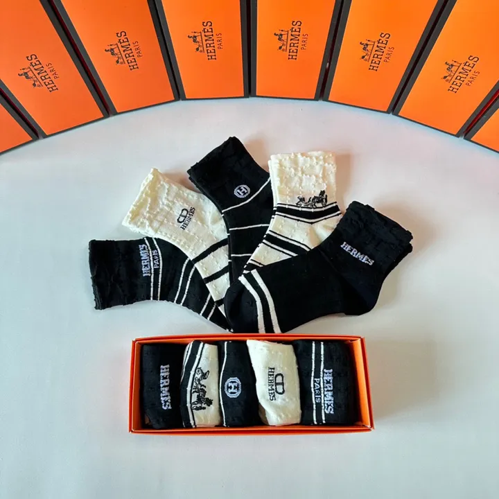 スーパーコピー シャネル 靴下