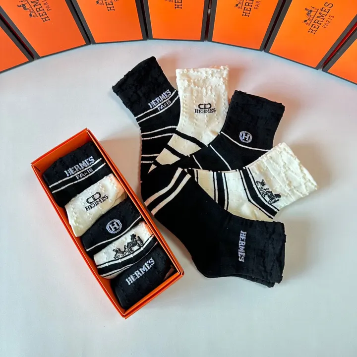 スーパーコピー シャネル 靴下