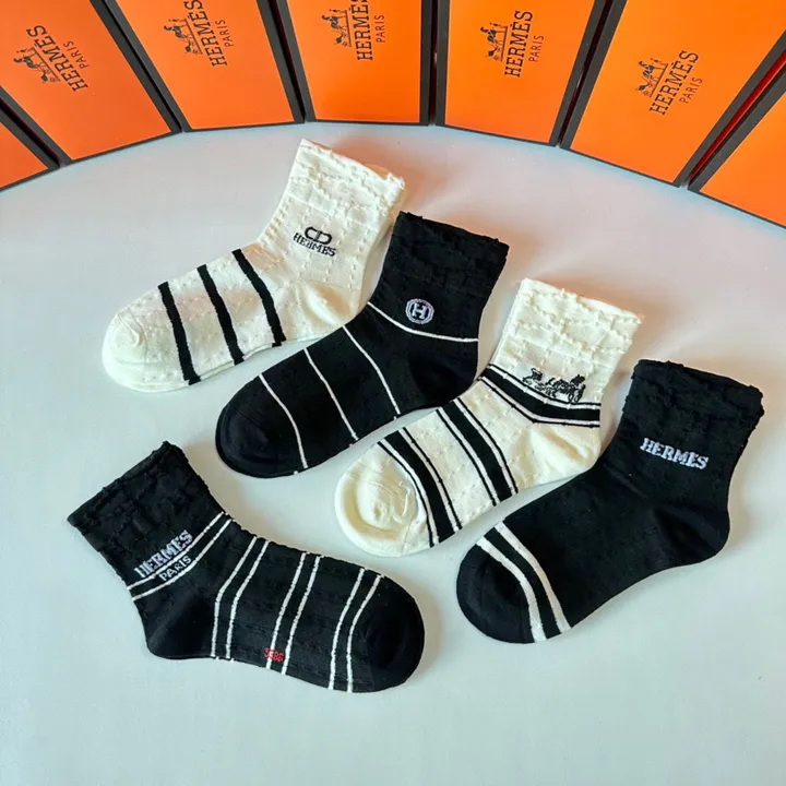 スーパーコピー シャネル 靴下