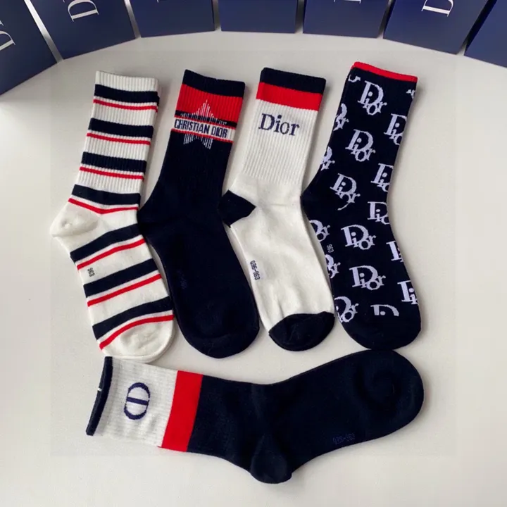 スーパーコピー ディオール 靴下