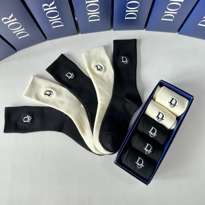スーパーコピー ディオール 靴下