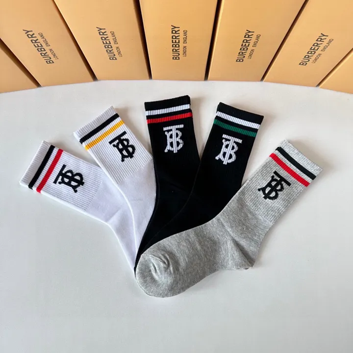 スーパーコピー バーバリー ス 靴下