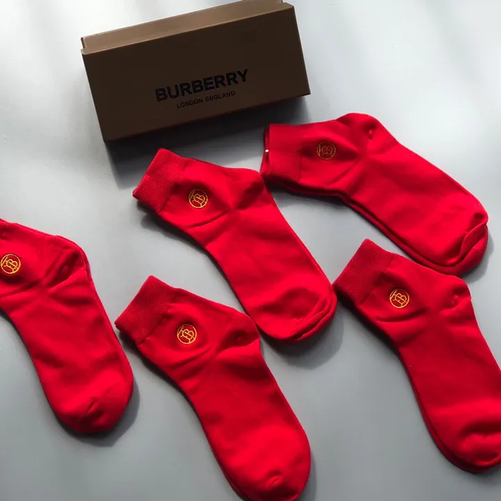 スーパーコピー バーバリー ス 靴下