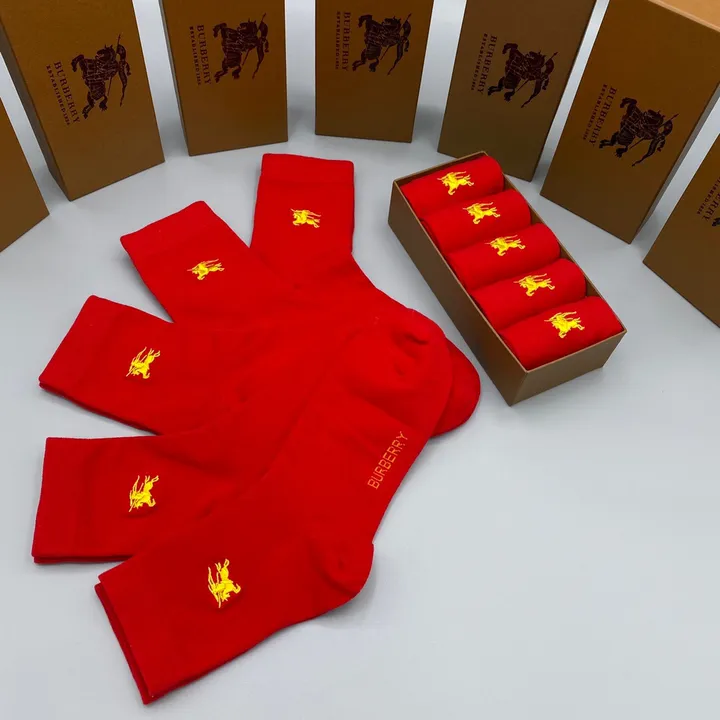 スーパーコピー プラダ 靴下