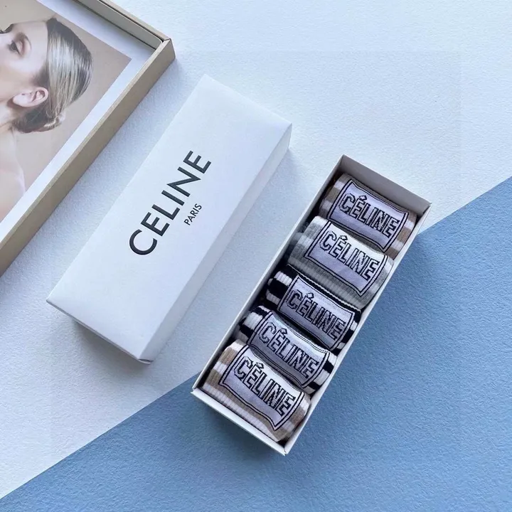 スーパーコピー セリーヌ 靴下