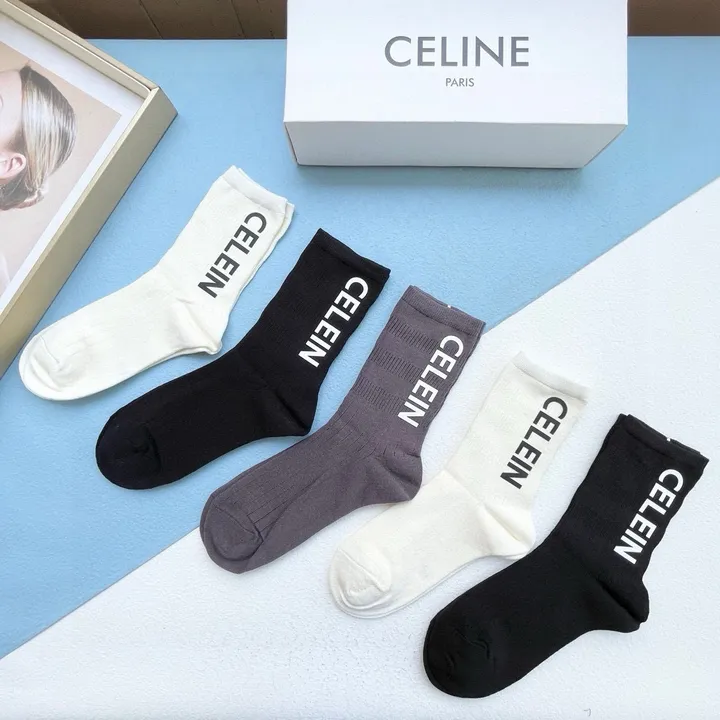スーパーコピー セリーヌ 靴下