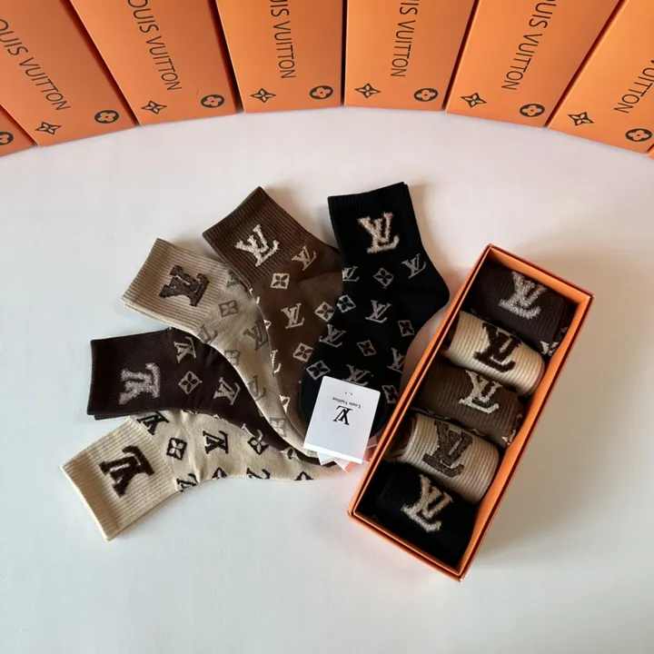 スーパーコピー ルイヴィトン 靴下
