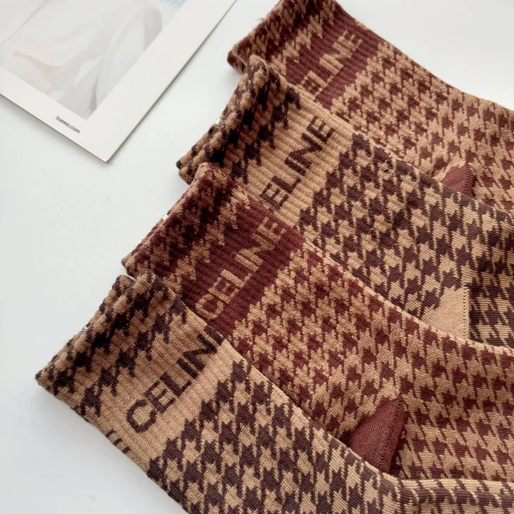 スーパーコピー セリーヌ 靴下