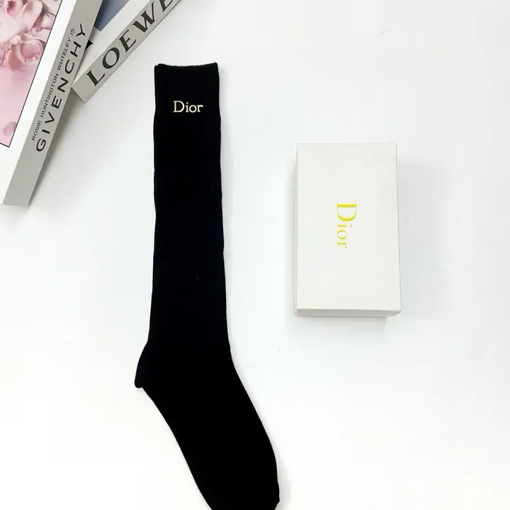スーパーコピー ディオール 靴下