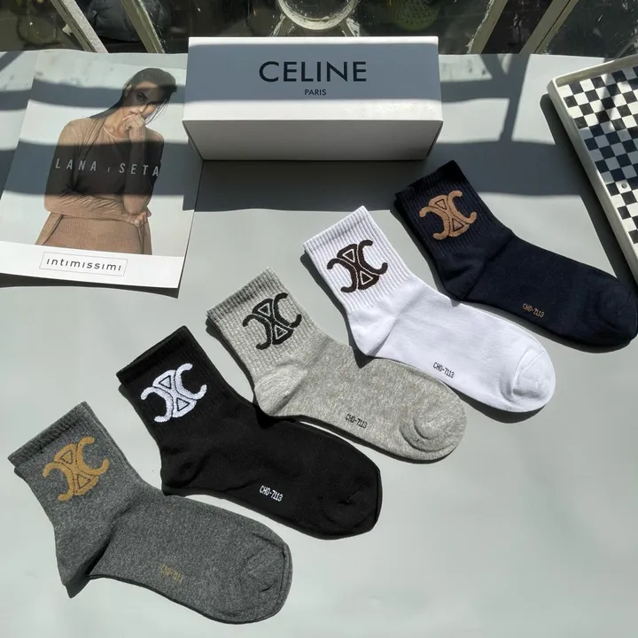 スーパーコピー セリーヌ 靴下