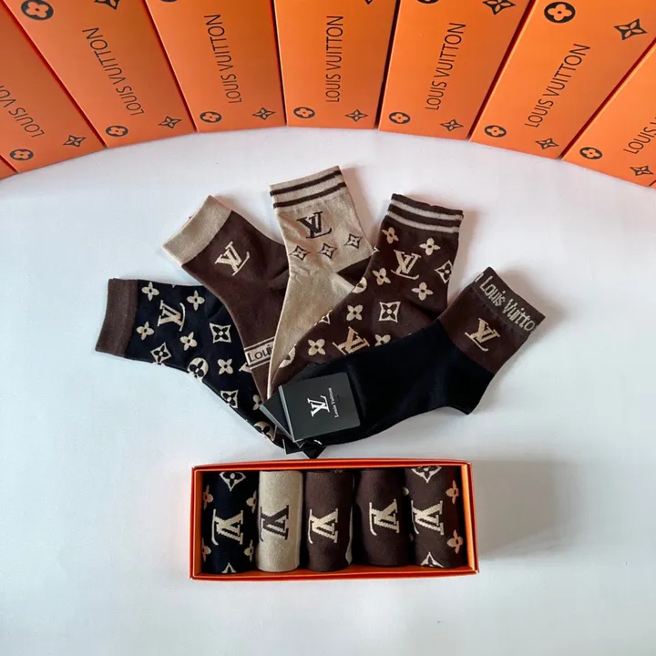 スーパーコピー ルイヴィトン 靴下