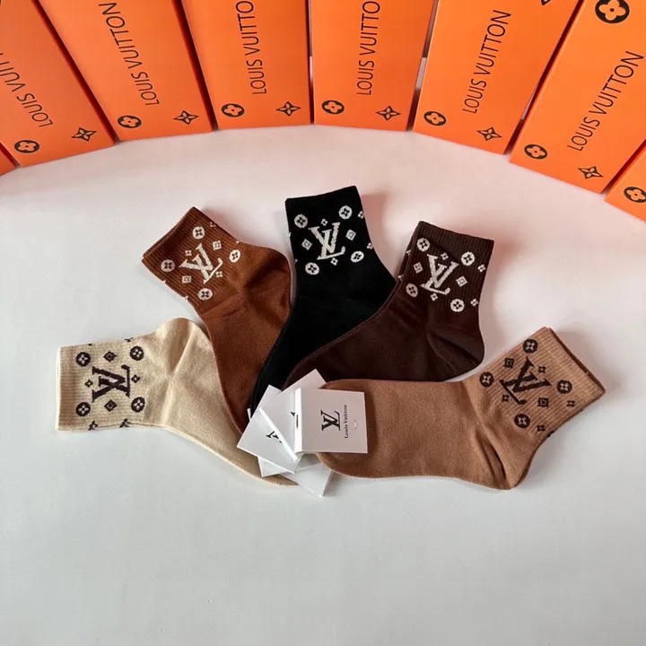 スーパーコピー ルイヴィトン 靴下