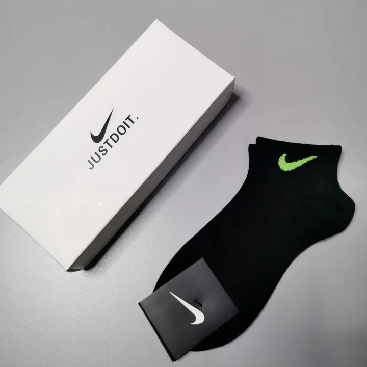 スーパーコピー ナイキ 靴下