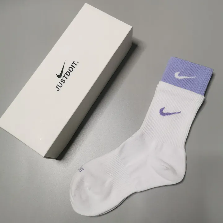 スーパーコピー ナイキ 靴下