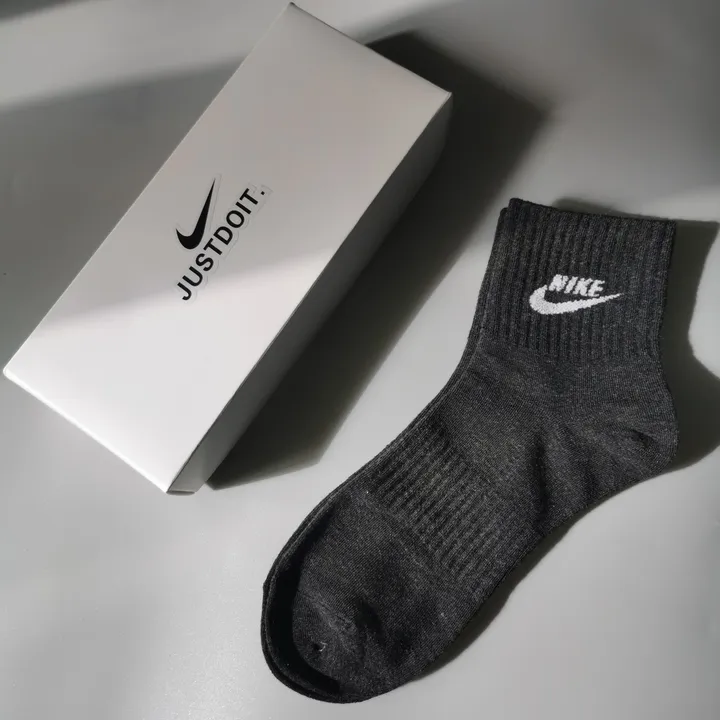 スーパーコピー ナイキ 靴下