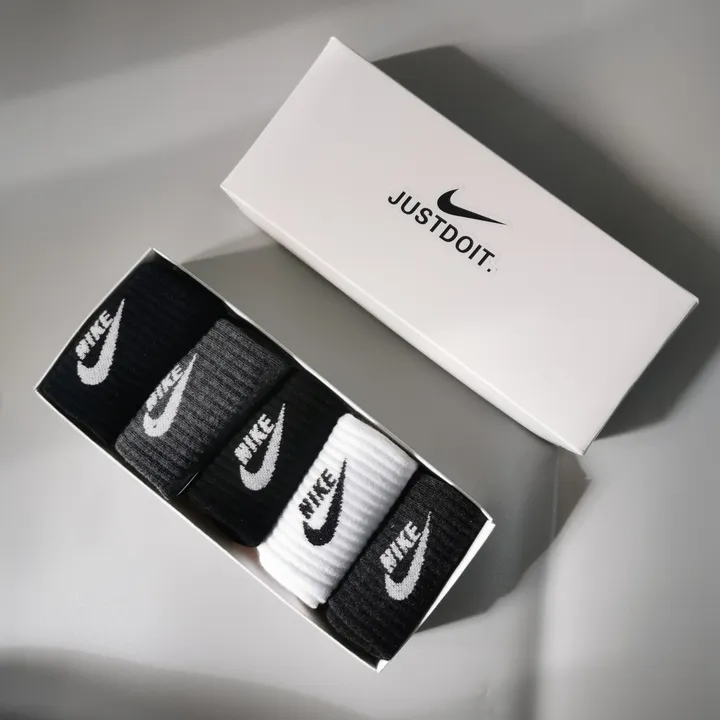 スーパーコピー ナイキ 靴下