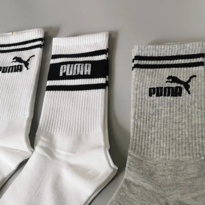 スーパーコピー プーマ 靴下