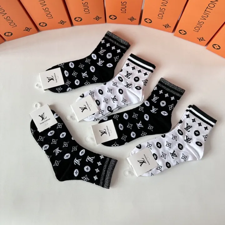 スーパーコピー ルイヴィトン 靴下