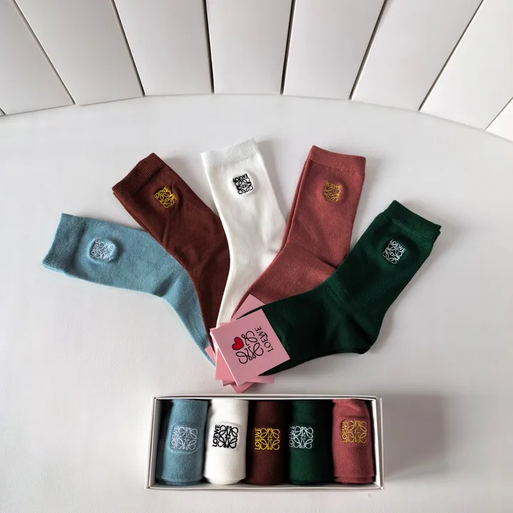 スーパーコピー ロエベ 靴下