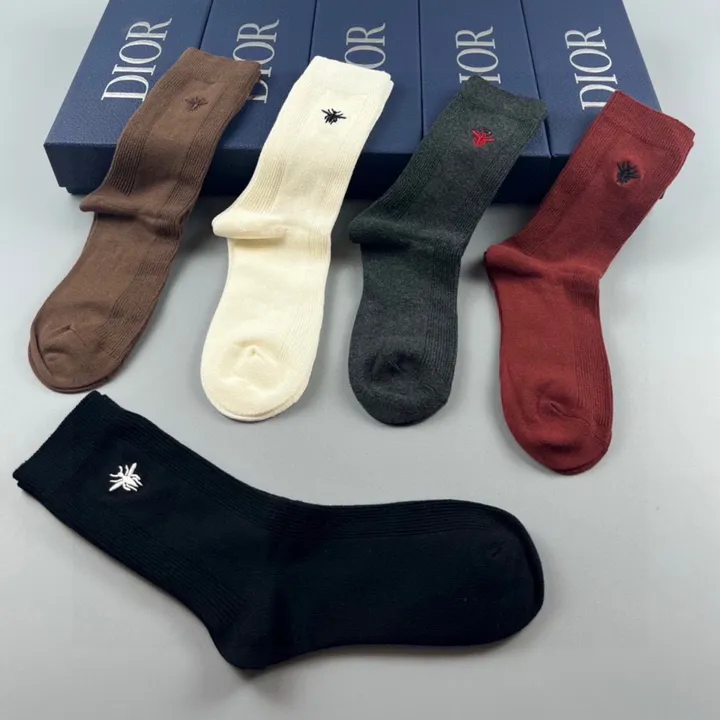 スーパーコピー ディオール 靴下