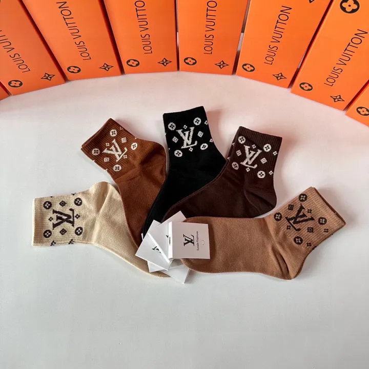 スーパーコピー ルイヴィトン 靴下