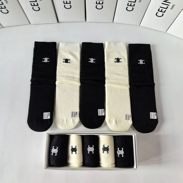 スーパーコピー セリーヌ 靴下
