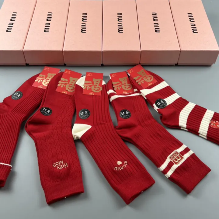 スーパーコピー ミュウミュウ 靴下