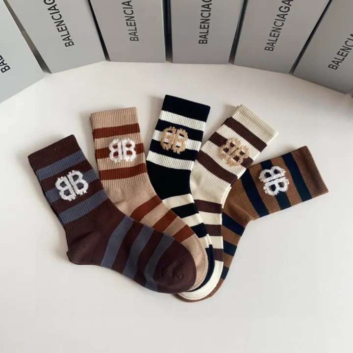 スーパーコピー バレンシアガ 靴下