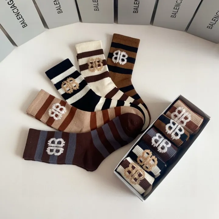 スーパーコピー バレンシアガ 靴下