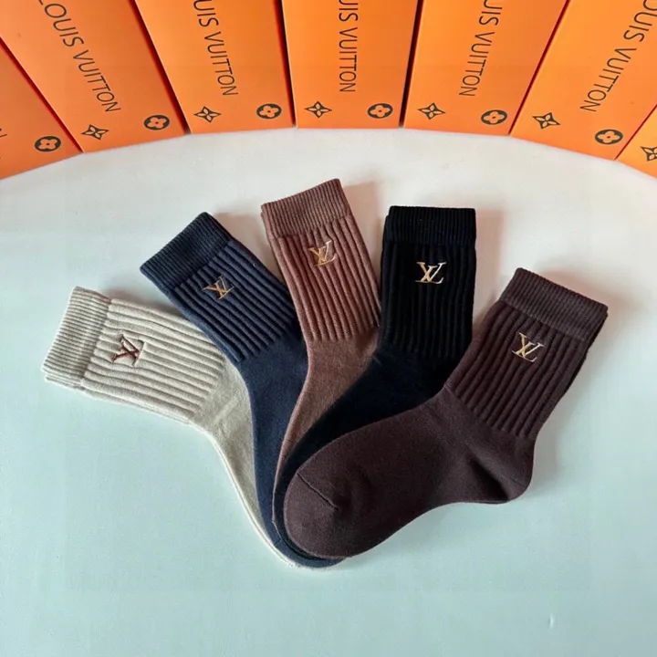 スーパーコピー ルイヴィトン 靴下