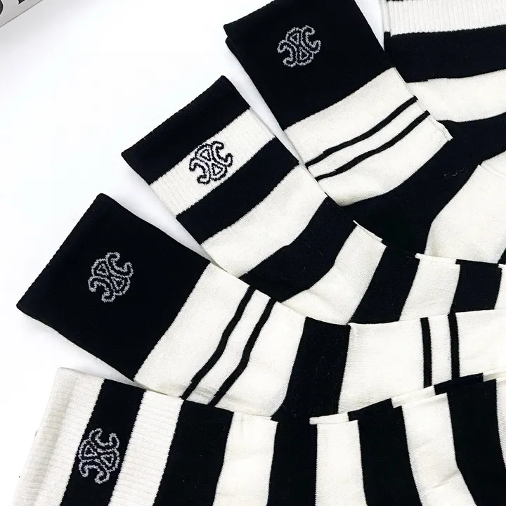 スーパーコピー セリーヌ 靴下