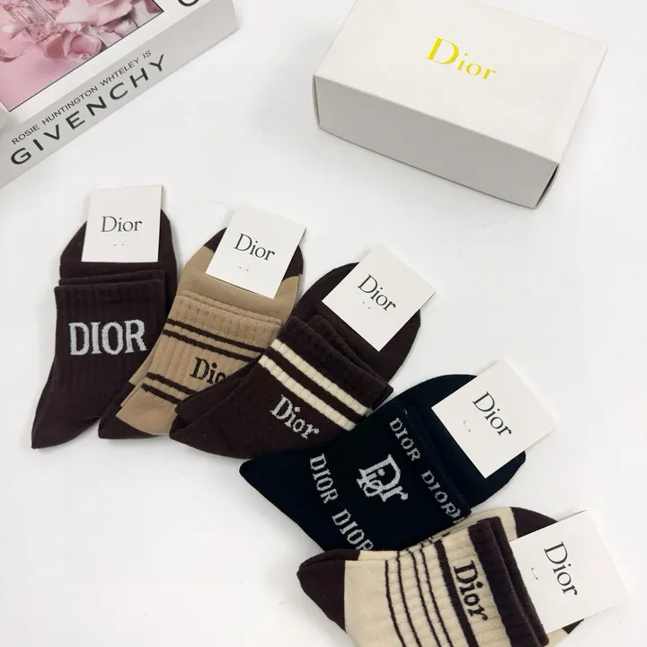 スーパーコピー ディオール 靴下
