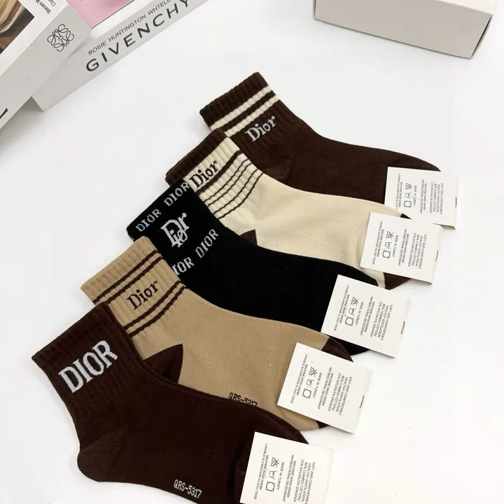 スーパーコピー ディオール 靴下