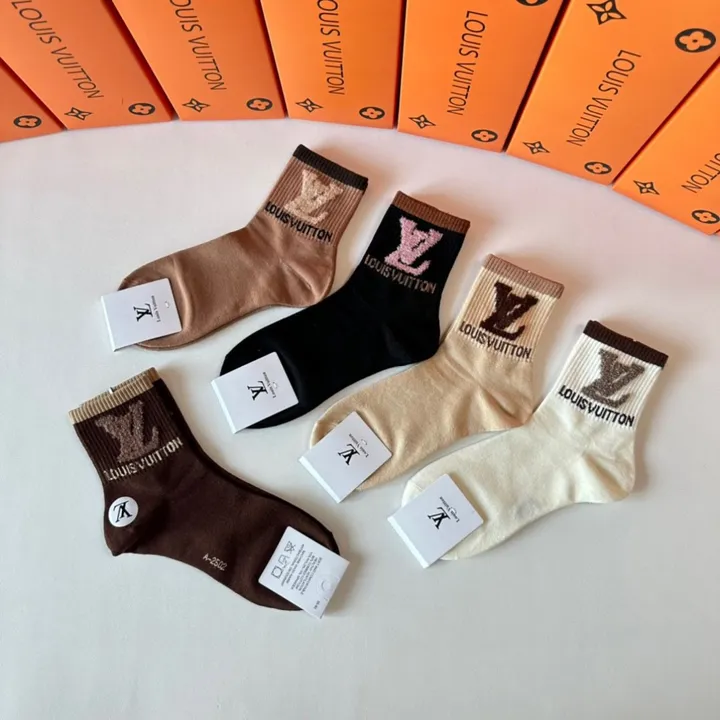 スーパーコピー ルイヴィトン 靴下