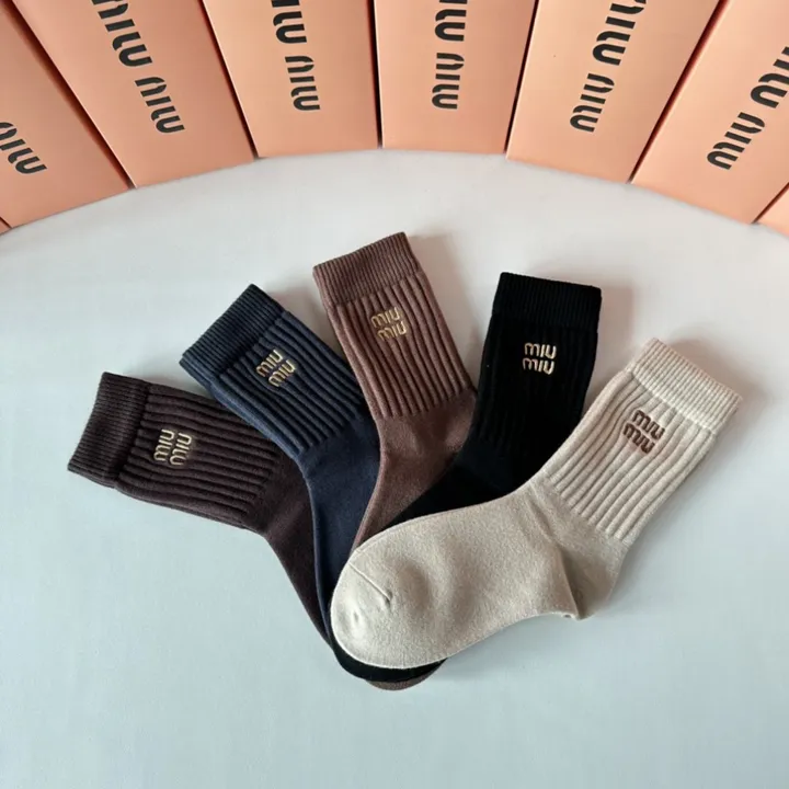 スーパーコピー ミュウミュウ 靴下